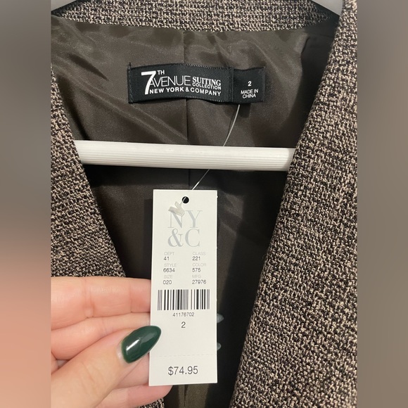 NWT Brown and Gray New York & Company Blazer - Size 2 - Picture 3 of 9